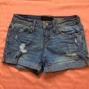 AEROPOSTALE JEAN SHORTS SIZE 0